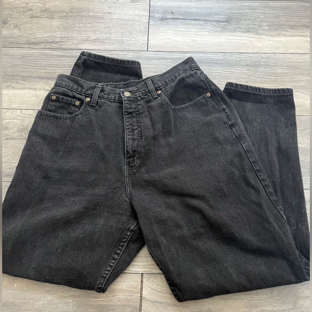 women’s vintage black jeans